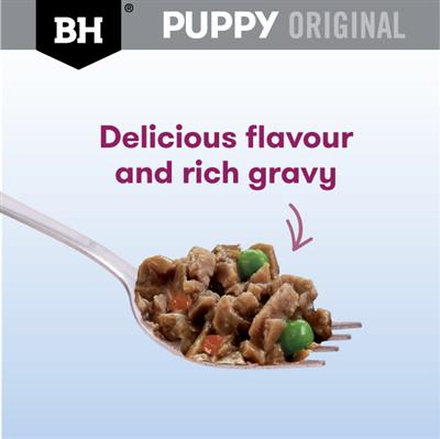Black Hawk Puppy Lamb & Vegetables Medium to Large Breed Wet Dog Food On spoon, puppy dog food, wet dog food, Rich flavours, Pet Essentials Warehouse
